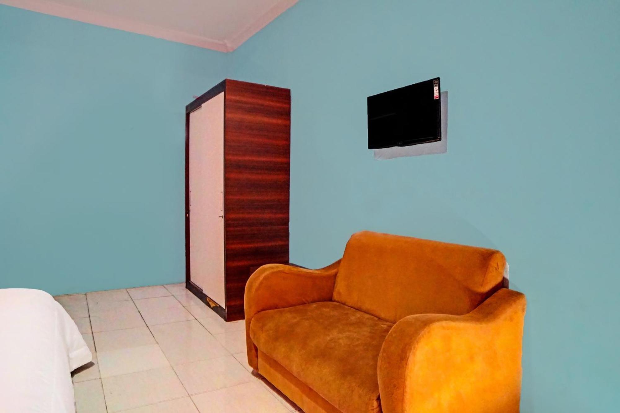 Sunggal Oyo 91418 Kantil Homestay Syariah מראה חיצוני תמונה