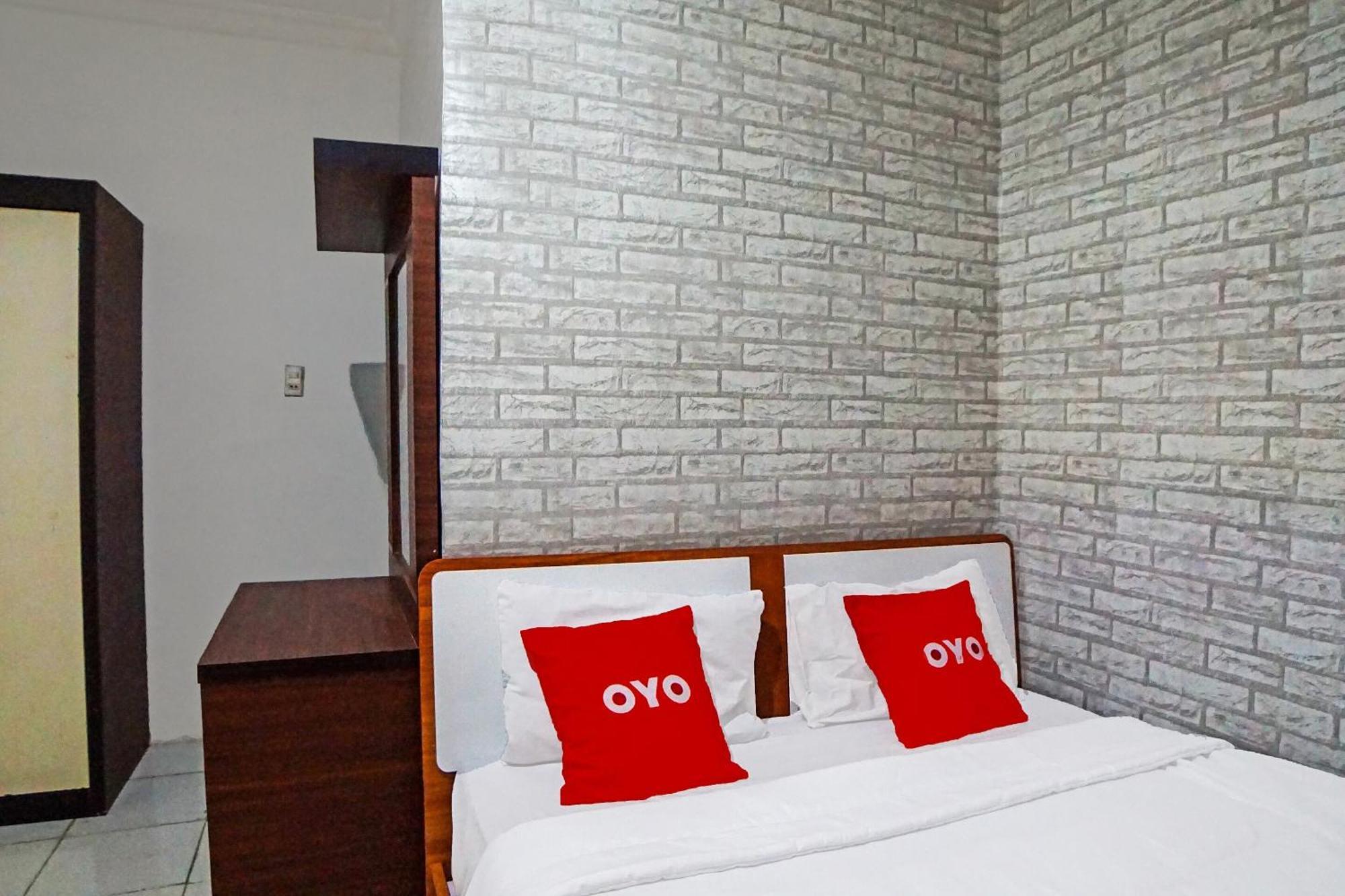 Sunggal Oyo 91418 Kantil Homestay Syariah מראה חיצוני תמונה
